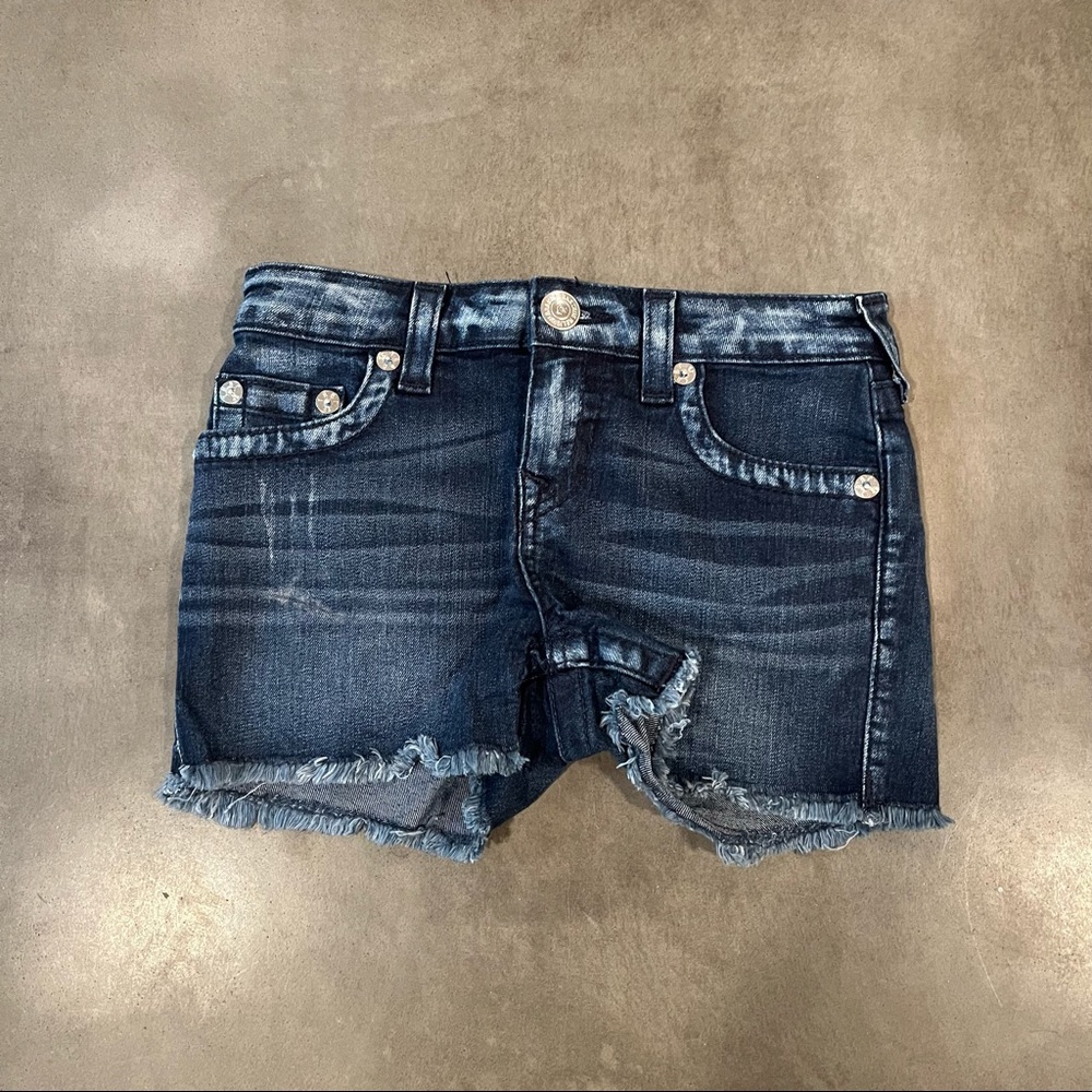 4 pairs of size 10 jean shorts from Hudson Jeans, Tractor, and more. Worn once! - Picture 4 of 9